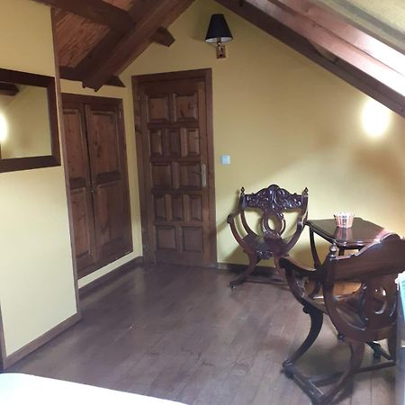 Casa Oso 1 Apartment Pola de Somiedo Ngoại thất bức ảnh