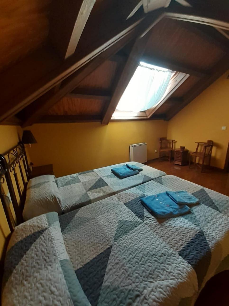 Casa Oso 1 Apartment Pola de Somiedo Ngoại thất bức ảnh